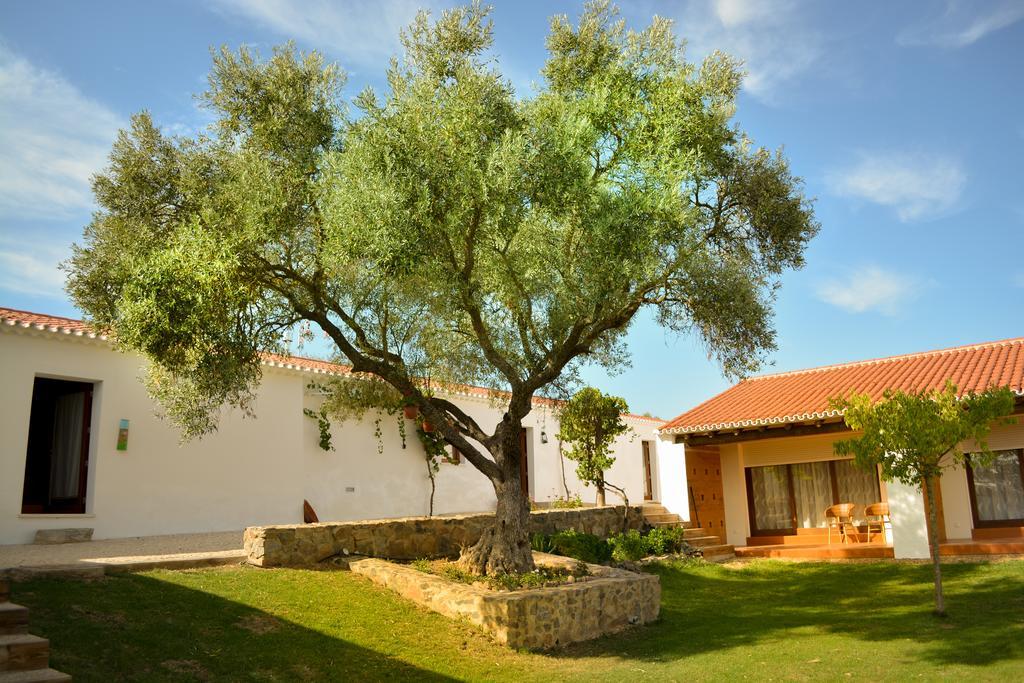 Melrinitas Turismo Rural Hotel Serpa Esterno foto