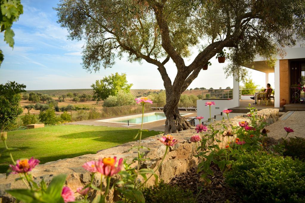 Melrinitas Turismo Rural Hotel Serpa Esterno foto